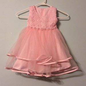 Little Girls Pretty Pink Party Dress Size 3